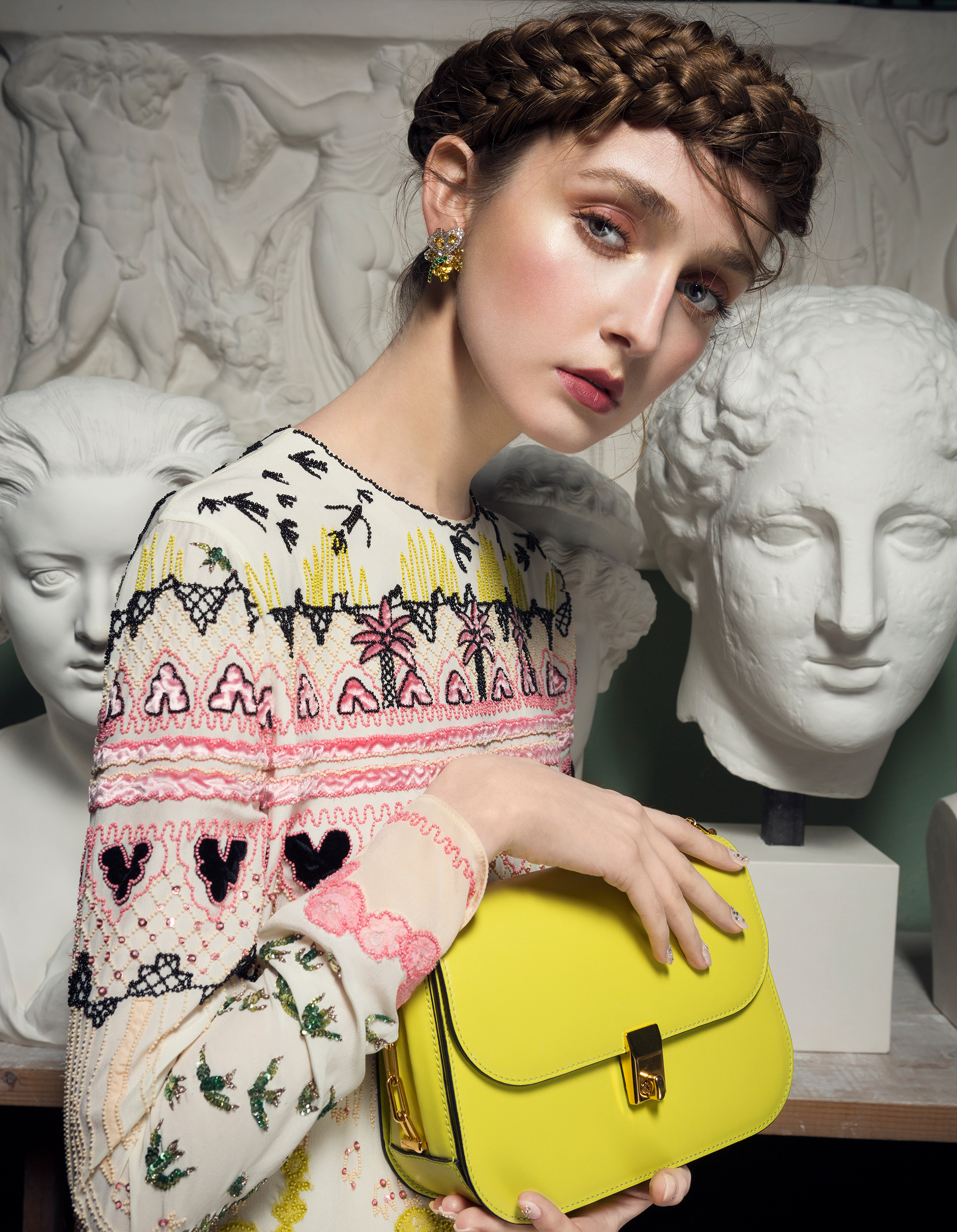 Lucio Colapietro LC Styling Sara Fileti L'Officiel Azeirbaijan Must Bag